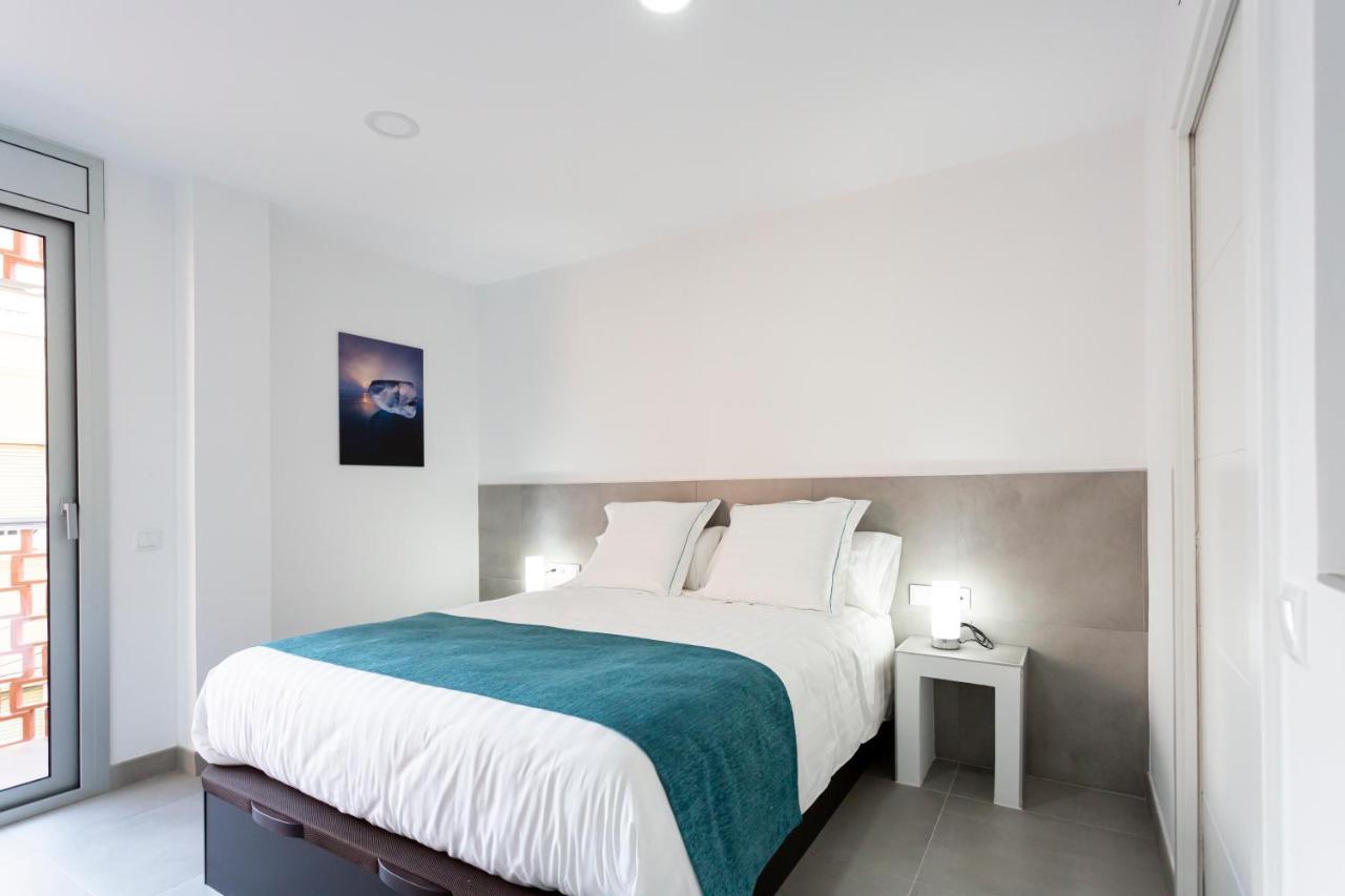 8 Lacus Baikal L'Hospitalet de Llobregat Exterior foto